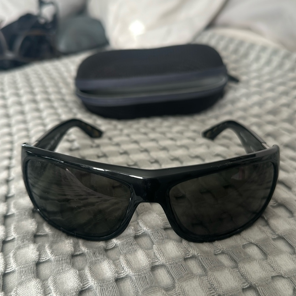 Costa sunglasses. Bonita style.